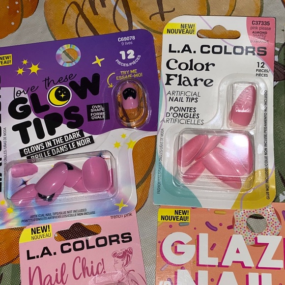 L.A. Colors Nail Tips Collection - Picture 2 of 6